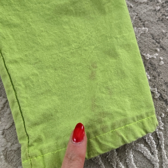 Casual Green Pants with Relaxed Fit and Lightweight Material - Picture 5 of 6